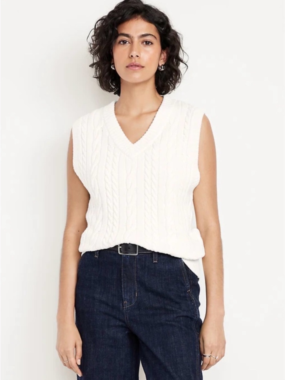 Old Navy Wool-Blend Cable-Knit Vest Sleeveless - Creme De La Creme - size Medium